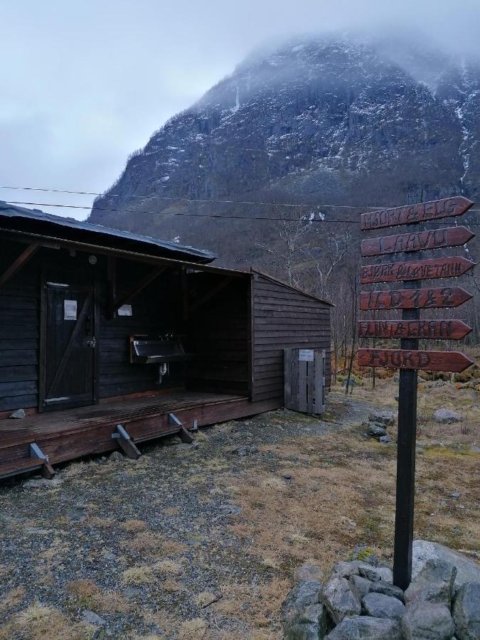 Osa Hardanger Basecampホステル エクステリア 写真