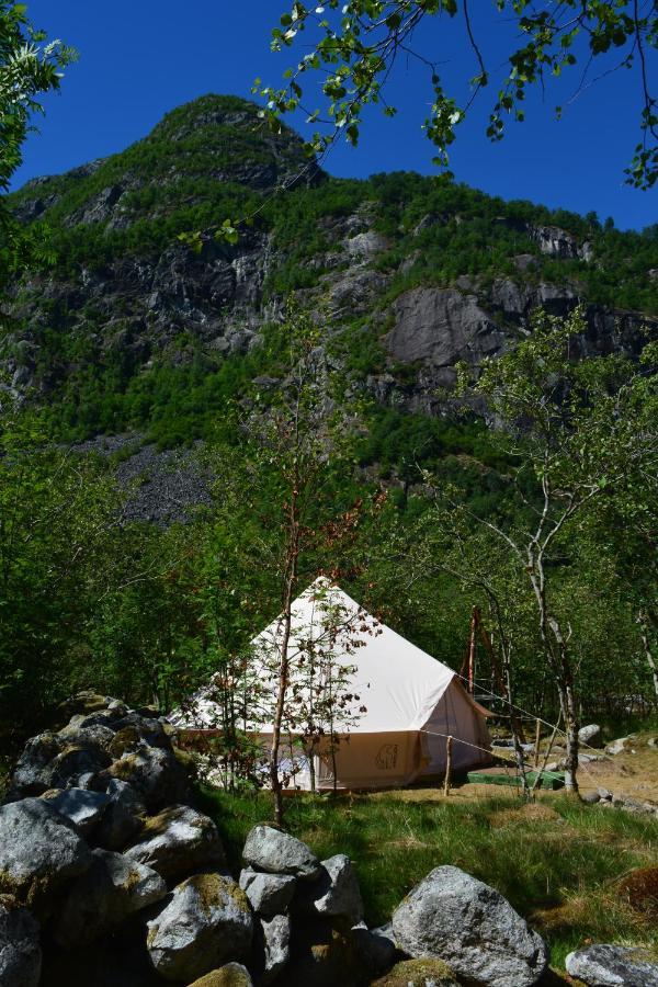 Osa Hardanger Basecampホステル エクステリア 写真
