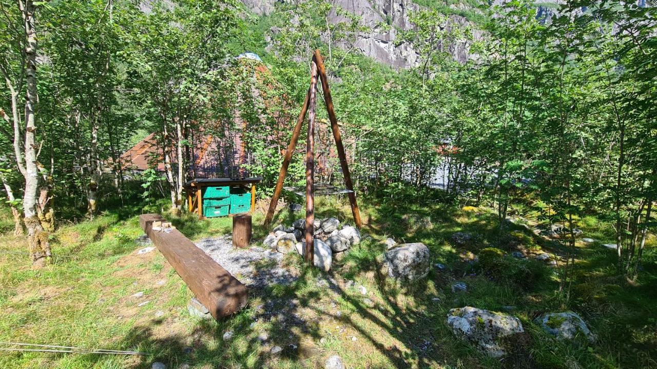 Osa Hardanger Basecampホステル エクステリア 写真